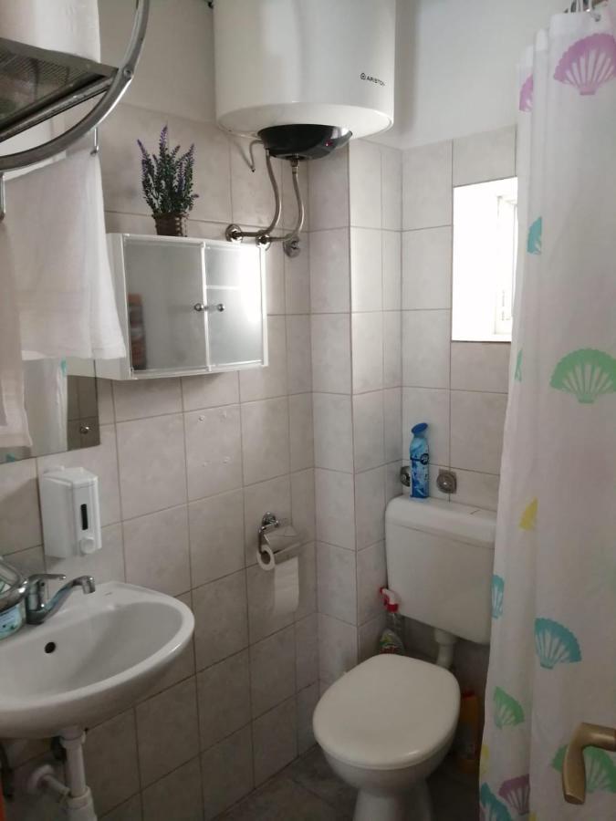 Apartments Viking Split Bagian luar foto