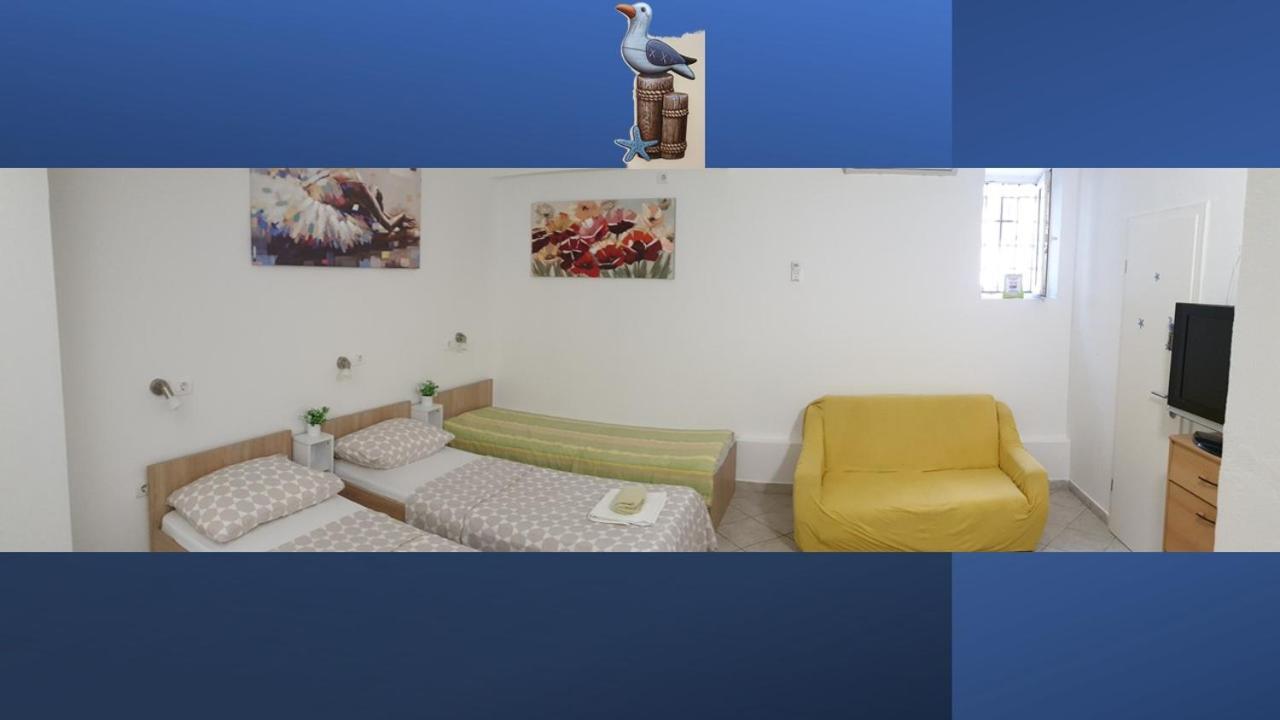 Apartments Viking Split Bagian luar foto